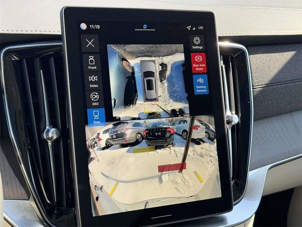 New 2026 Volvo XC90 B6 Ultra 7-Seater SUV