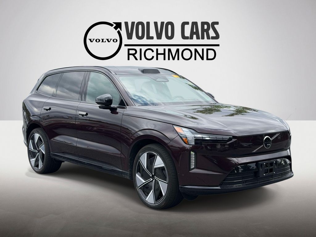2025 Volvo EX90 Twin Motor Performance Ultra 6-Seater's photo
