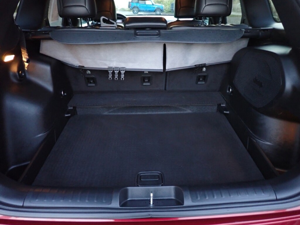 Used 2019 Jeep Cherokee Limited 4x4 SUV