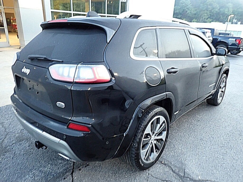 Used 2019 Jeep Cherokee Overland 4x4 SUV