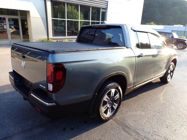 2019 Honda Ridgeline RTL photo 2