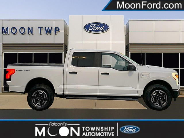2023 Ford F-150 Lightning Pro