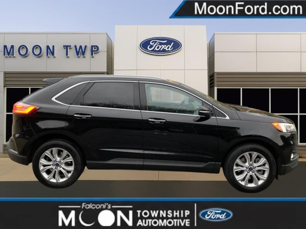 Used 2022 Ford Edge Titanium SUV