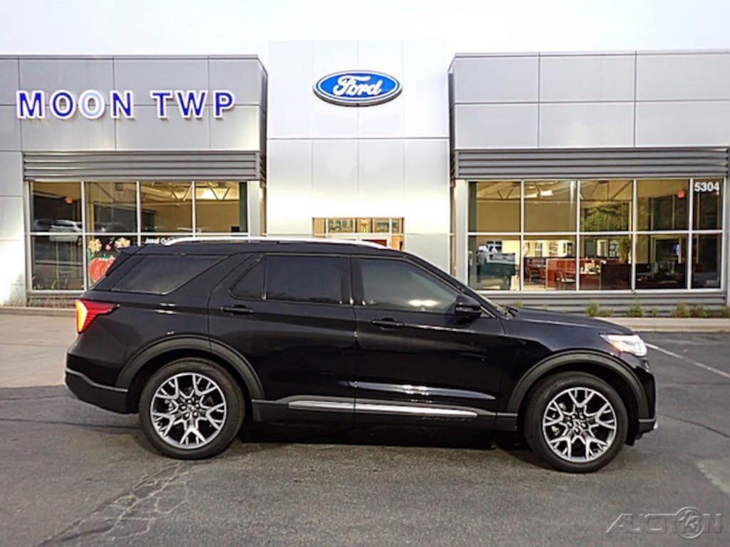 Used 2025 Ford Explorer Platinum SUV