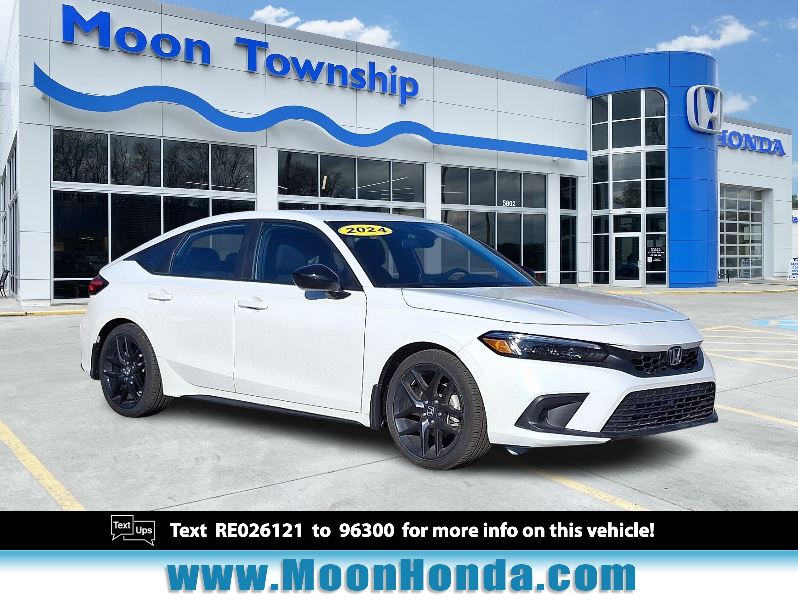 2024 Honda Civic Hatchback Sport's photo