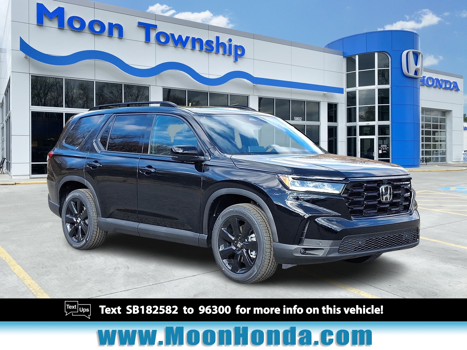 2025 Honda Pilot Black Edition's photo