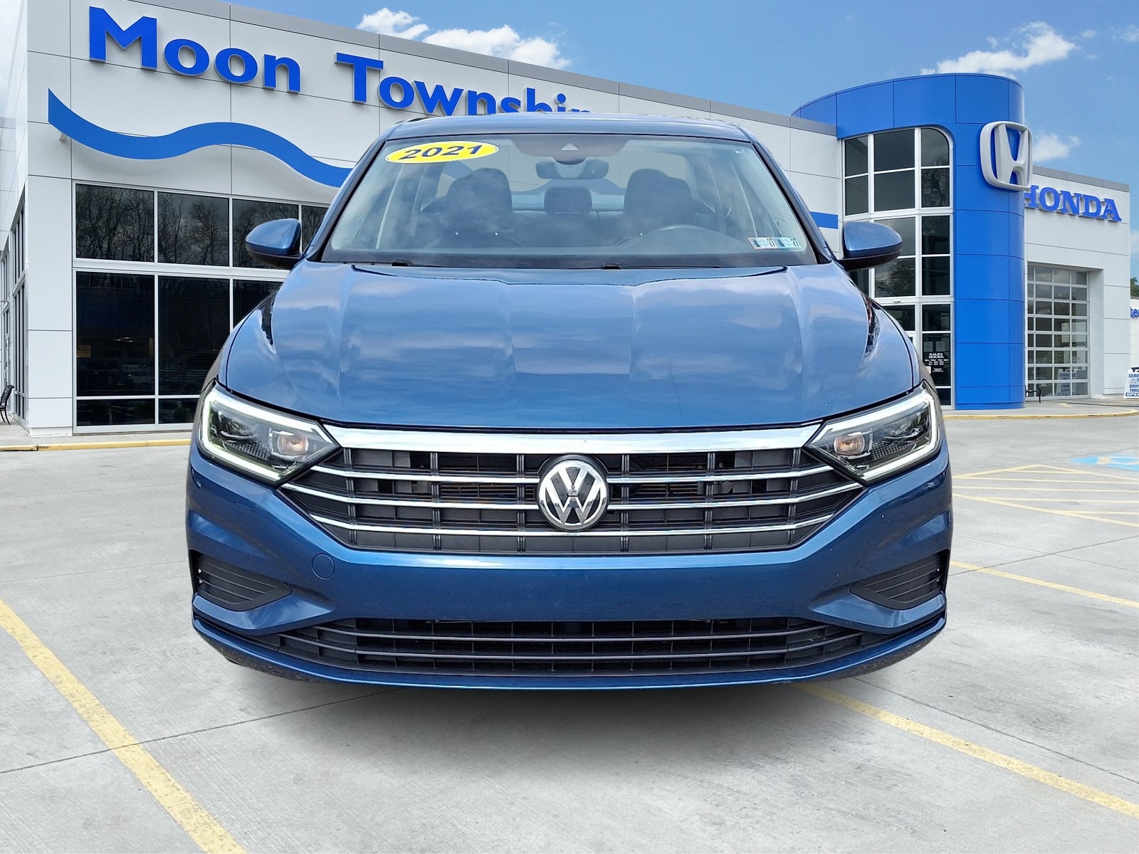Used 2021 Volkswagen Jetta SEL with VIN 3VWE57BU1MM084927 for sale in Carnot-Moon, PA
