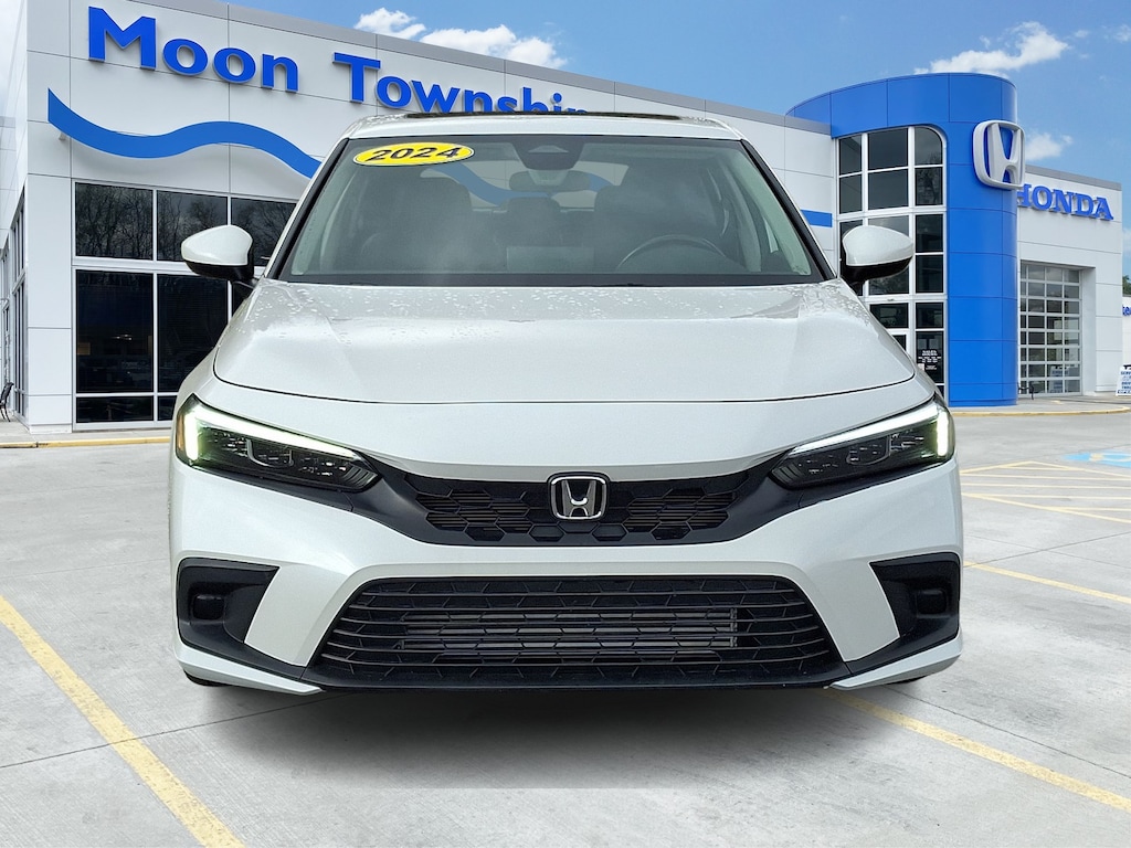 Used 2024 Honda Civic EX-L Hatchback