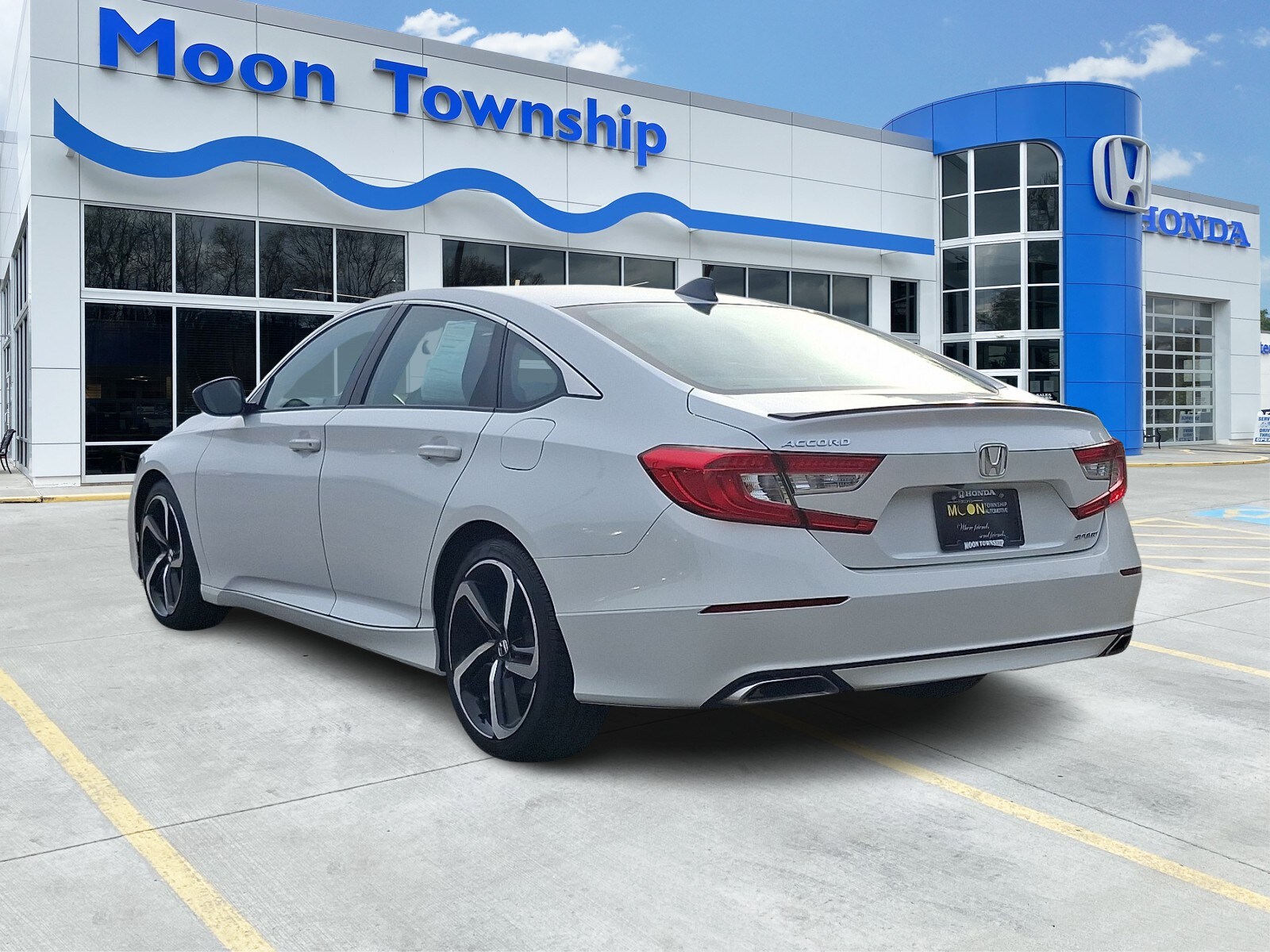2022 Honda Accord Sport photo 4