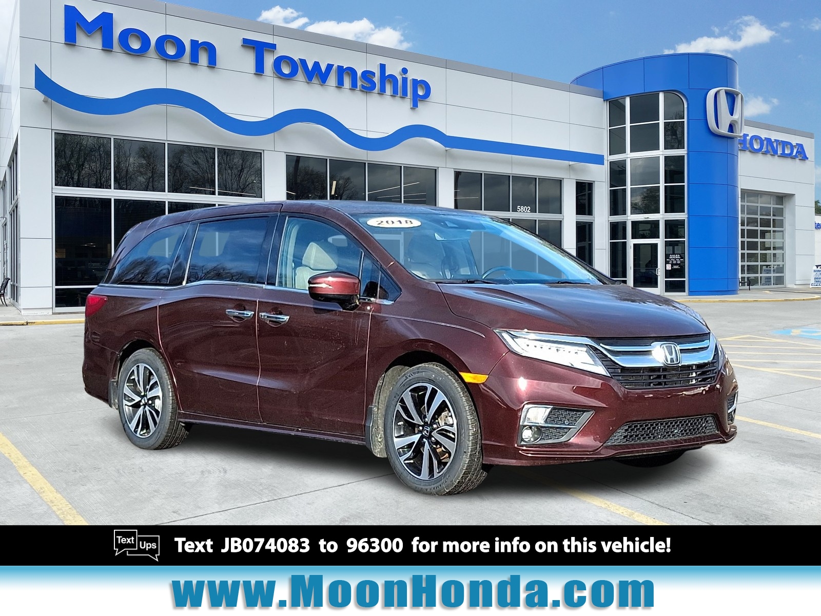 2018 Honda Odyssey Elite's photo