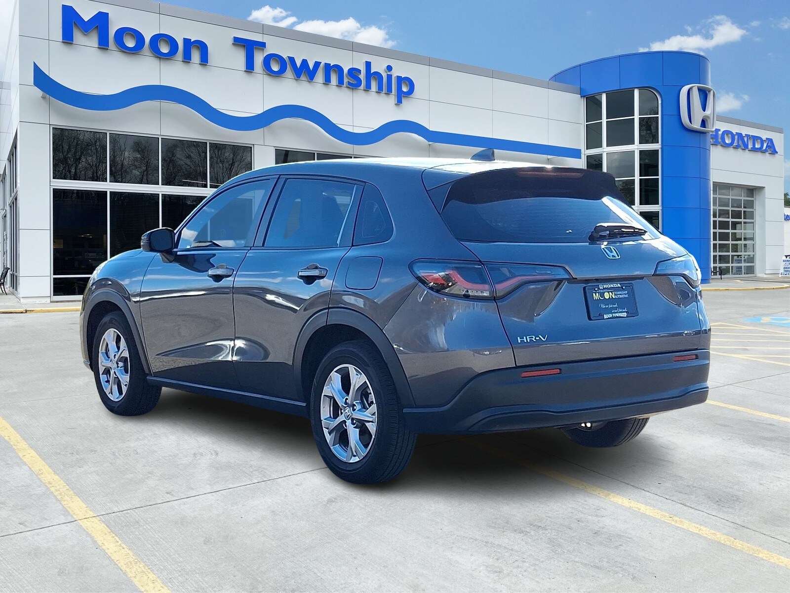 2025 Honda HR-V LX photo 4