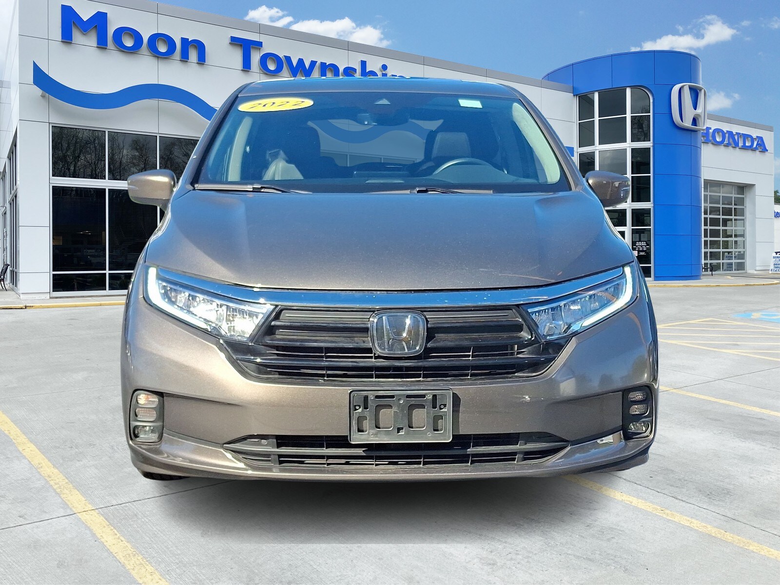 2022 Honda Odyssey EX-L photo 2
