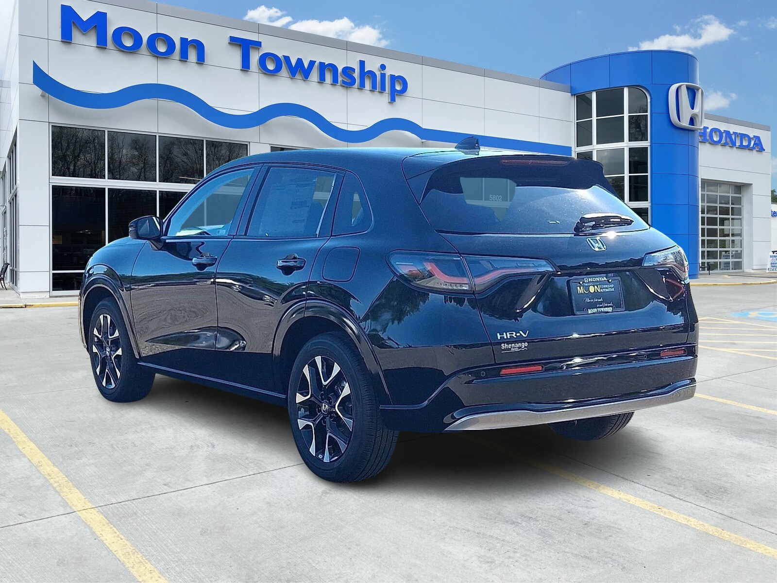 2026 Honda HR-V EX-L photo 2