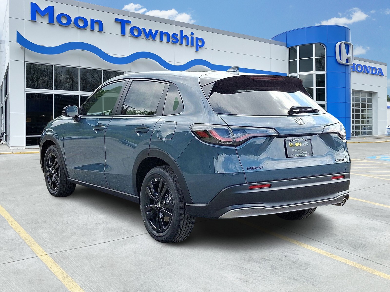 2026 Honda HR-V Sport photo 2