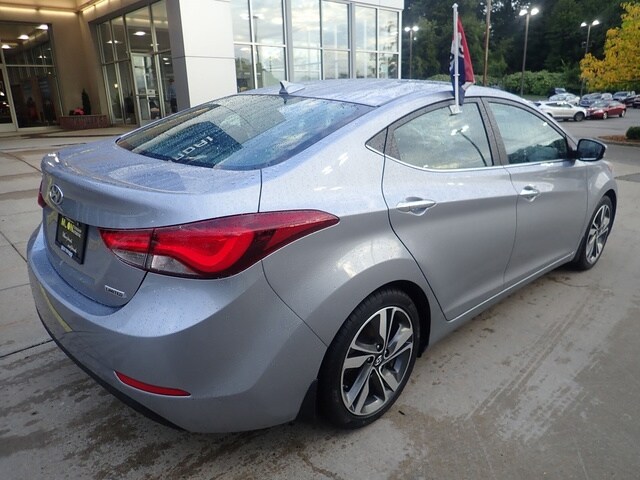 Used 2015 Hyundai Elantra Limited with VIN 5NPDH4AE6FH619726 for sale in Moon Township, PA