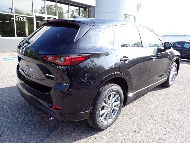 2025 Mazda CX-5 2.5 S Preferred photo 2