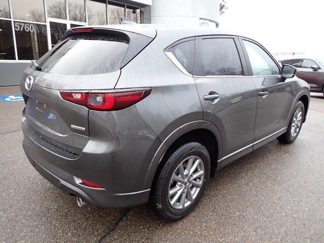 2025 Mazda CX-5 2.5 S Preferred photo 2