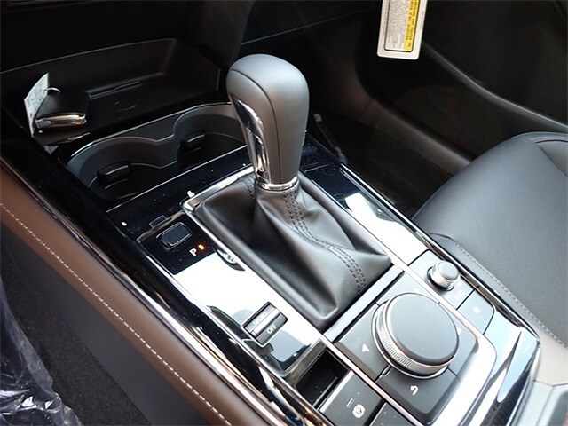 2025 Mazda CX-30 Premium - Photo 17