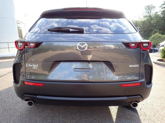 2025 Mazda CX-50 2.5 S Preferred photo 3