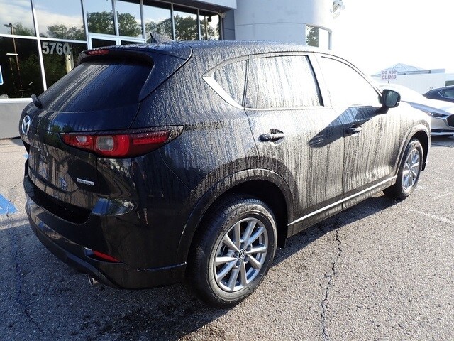 2025 Mazda CX-5 2.5 S Preferred photo 2