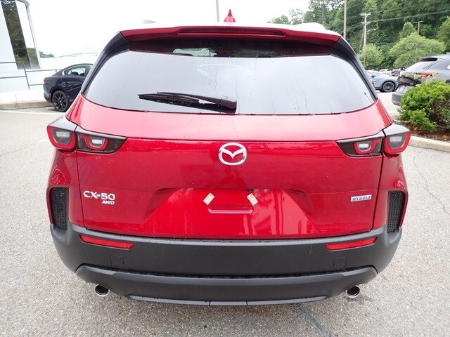 2025 Mazda CX-50 2.5 Preferred photo 3