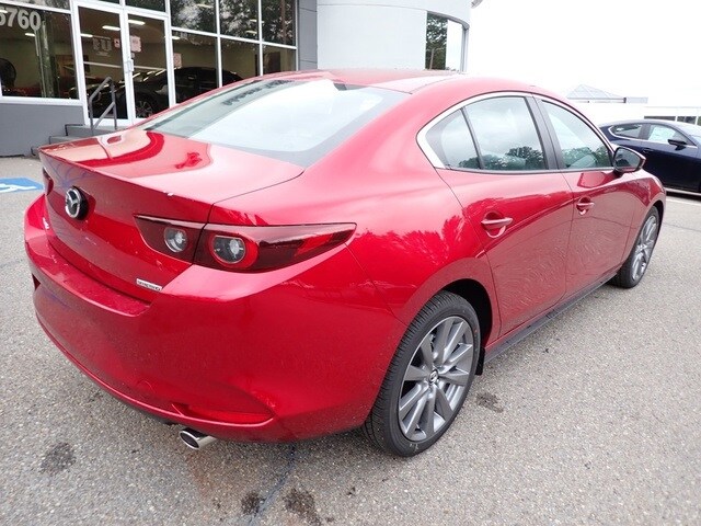 2025 Mazda Mazda3 2.5 s Preferred photo 2