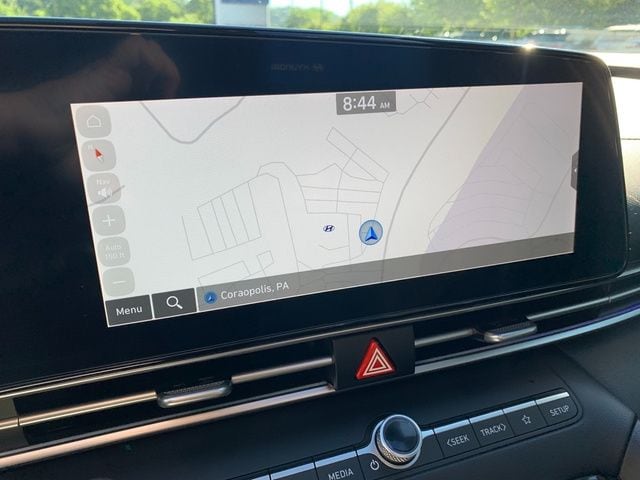 2025 Hyundai Elantra SEL - Photo 25