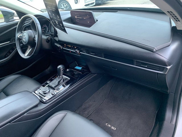 2025 Mazda CX-30 Select Sport - Photo 11