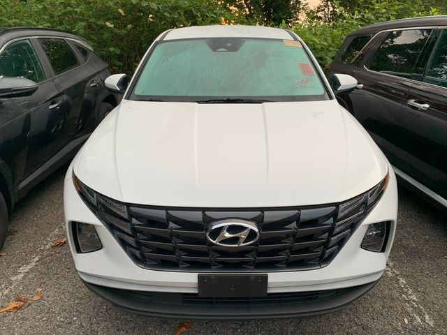 2023 Hyundai Tucson SE - Photo 3