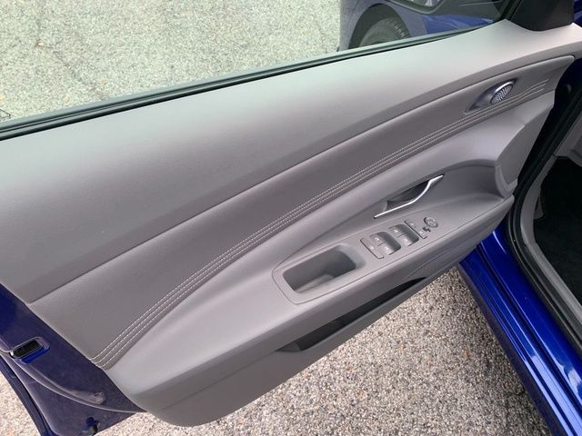 2024 Hyundai Elantra SEL - Photo 20