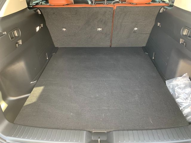 2025 Mazda CX-50 Premium Plus - Photo 18