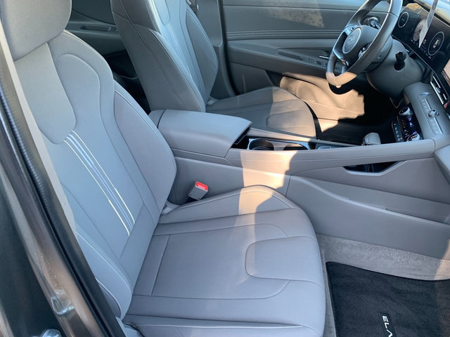 2024 Hyundai Elantra SEL - Photo 10
