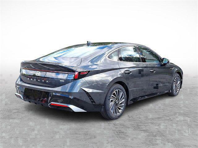 2026 Hyundai Sonata Hybrid Limited - Photo 6