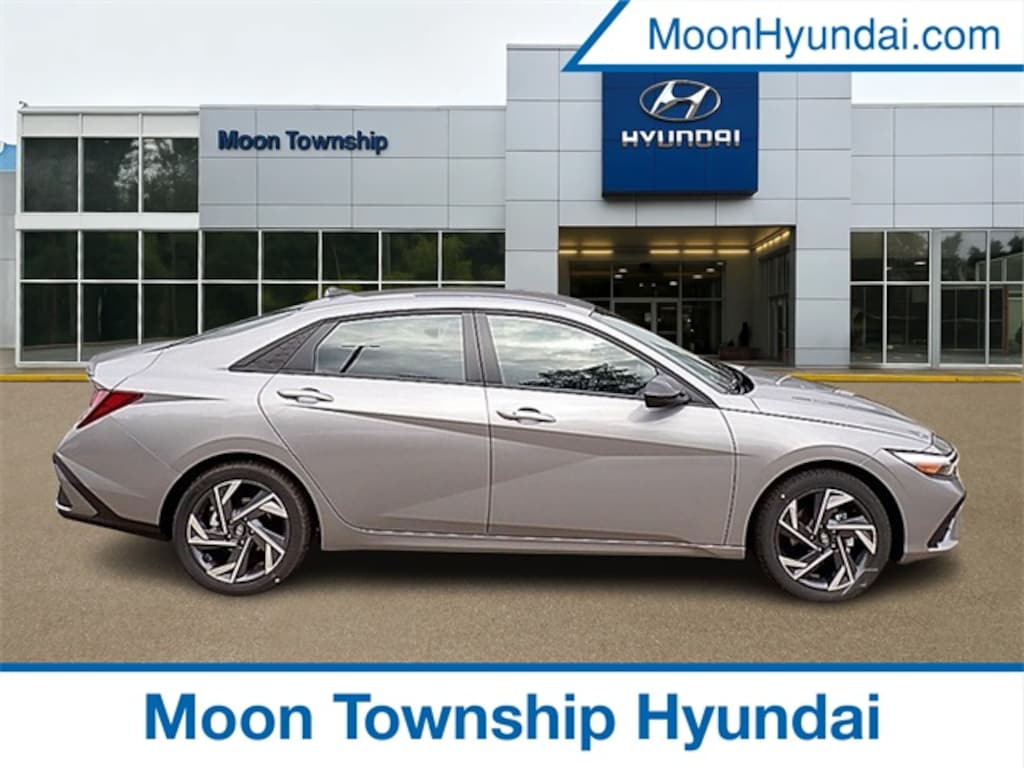 New 2025 Hyundai Elantra SEL Sport Sedan