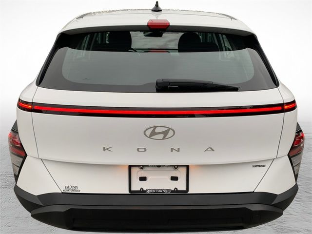2024 Hyundai Kona SE - Photo 4