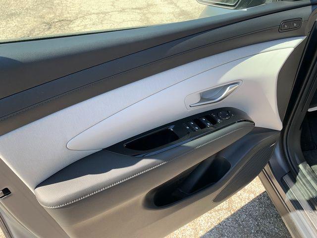 2026 Hyundai Tucson Limited - Photo 14