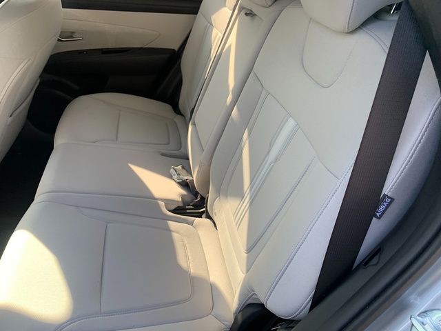 2025 Hyundai Tucson SEL - Photo 17