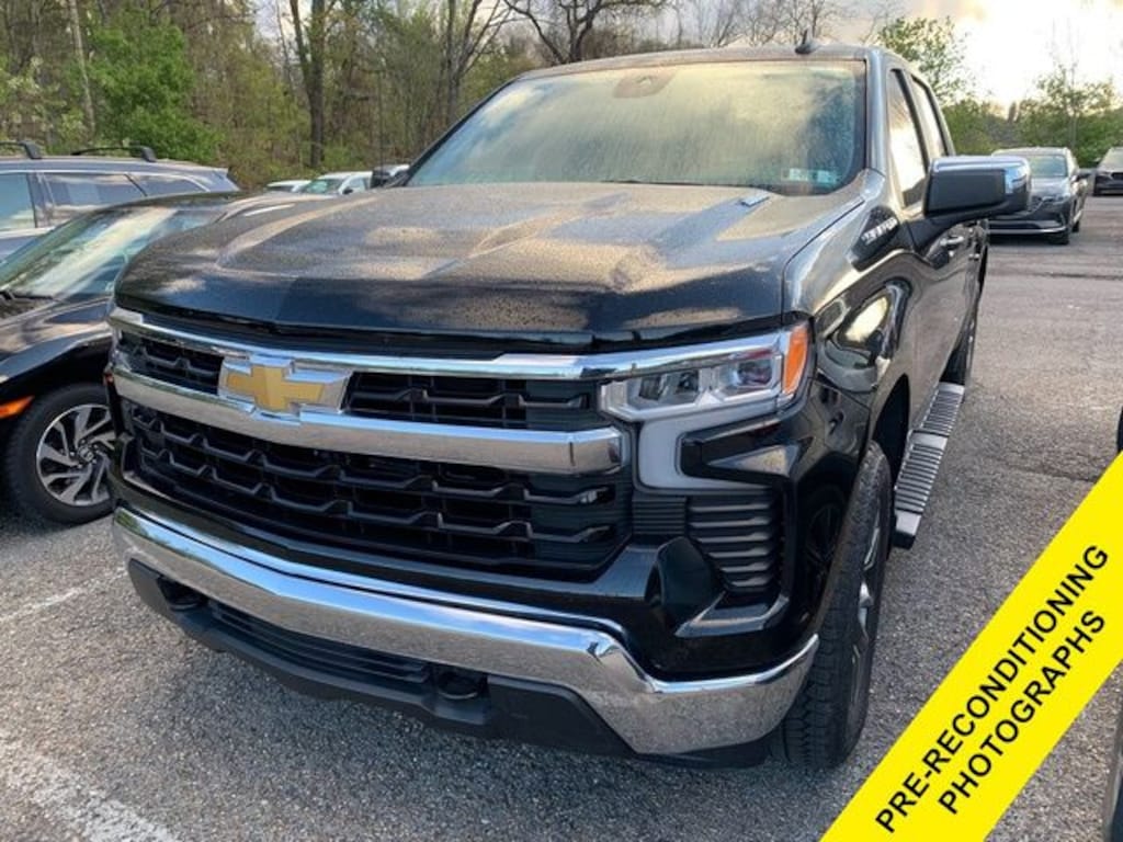 Used 2025 Chevrolet Silverado 1500 LT Truck Crew Cab