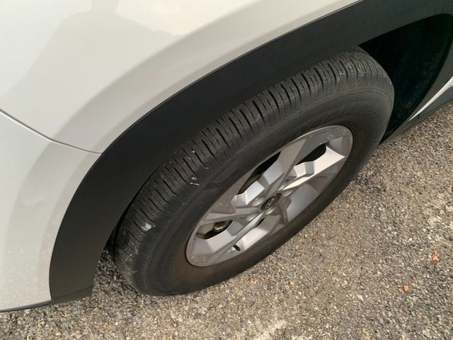 2023 Hyundai Tucson SE - Photo 2