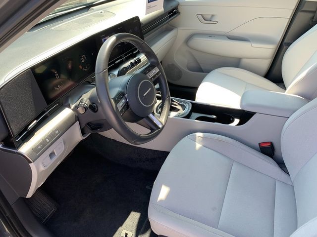 2025 Hyundai Kona SEL - Photo 22