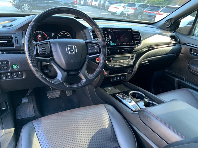 2024 Honda Ridgeline Black Edition - Photo 19