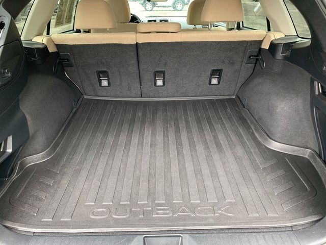 2018 Subaru Outback Premium - Photo 17