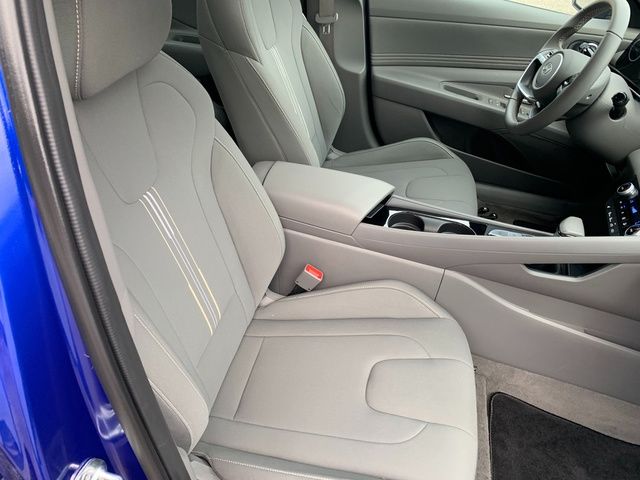 2024 Hyundai Elantra SEL - Photo 10