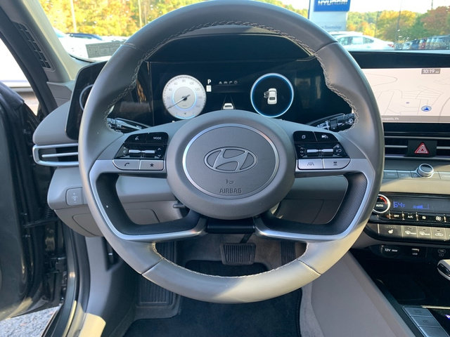 2024 Hyundai Elantra SEL - Photo 19
