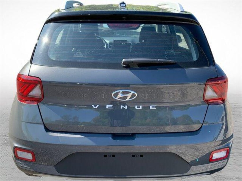 New 2026 Hyundai Venue SEL w/Two-Tone Roof SUV