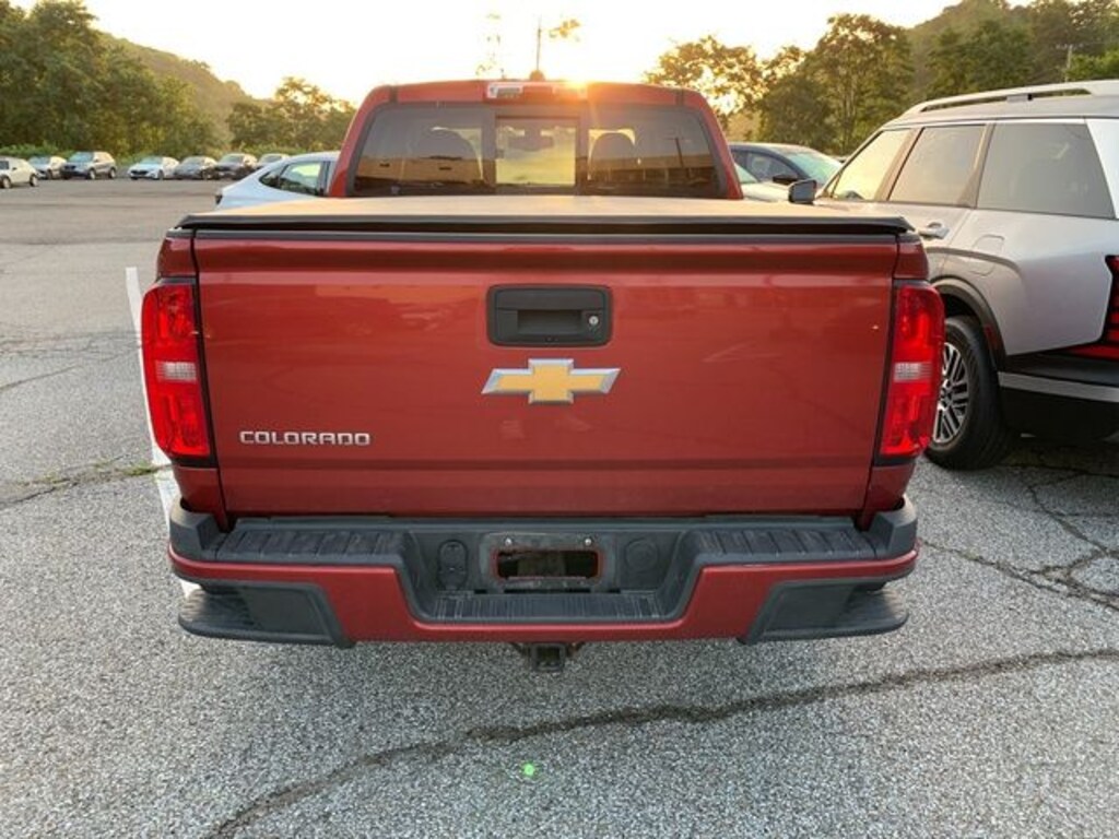 Used 2015 Chevrolet Colorado Z71 Truck Crew Cab