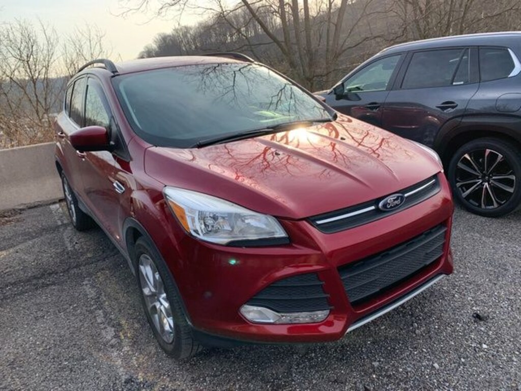 Used 2016 Ford Escape SE SUV