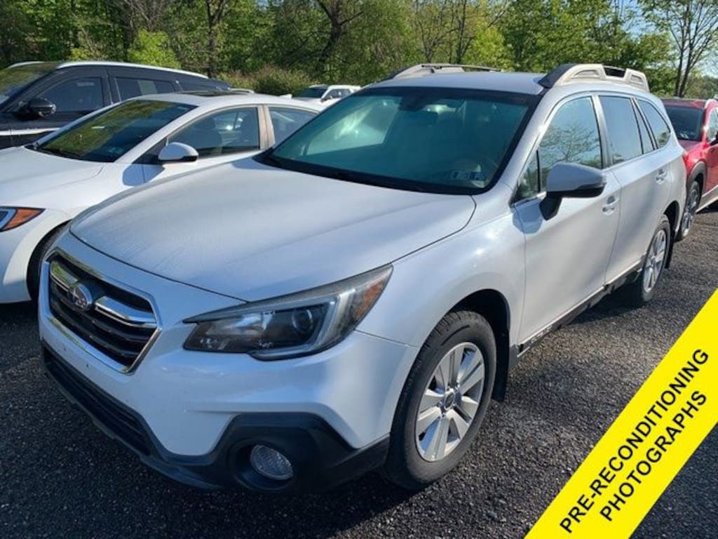 Used 2018 Subaru Outback 2.5i Premium with SUV