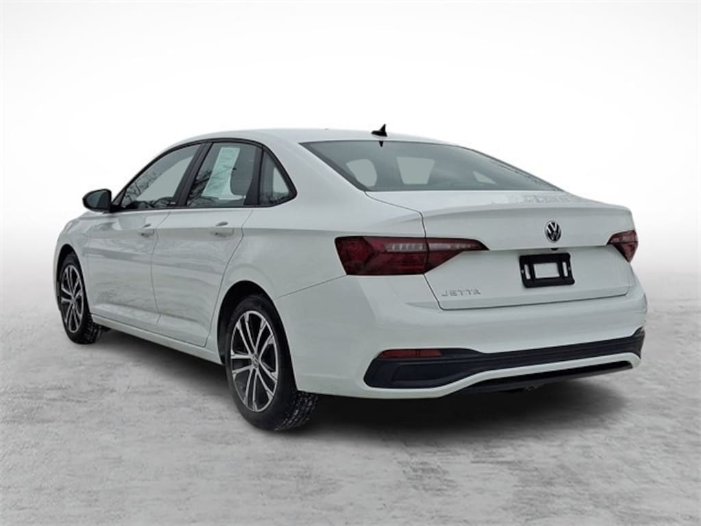 Used 2024 Volkswagen Jetta 1.5T Sport Sedan