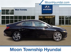 2025 Hyundai Elantra SEL Sport Sedan